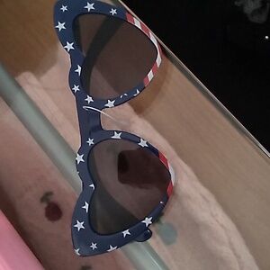 Heart flag stars and stripes sunglasses